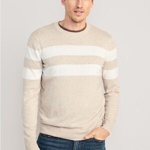 Old Navy Men's Tan and White Crewneck Sweater